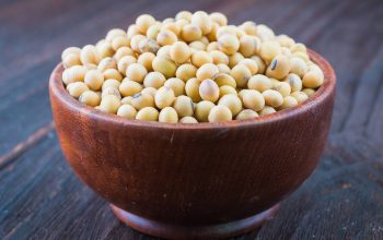 Rupiah Melemah ke Rp 16.700, Harga Pangan Impor Mulai Tertekan