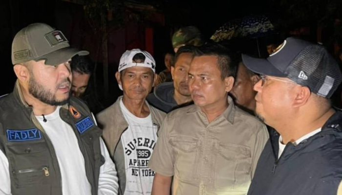 Prabowo Akui Penanganan Bencana di Padang Paling Cepat