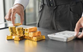 Harga Emas Melonjak di Awal Januari 2026, Inflasi Komoditas Menguat