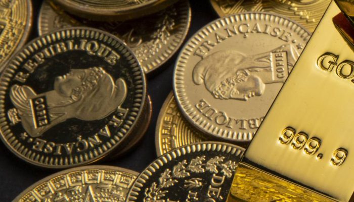 Gejolak Global Panaskan Pasar, Harga Emas Antam Melejit ke Rekor Baru