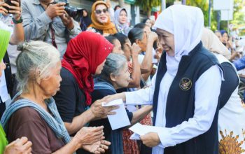 Pasca Idulfitri, Harga Ayam dan Daging Turun di Pasar Legi Ponorogo