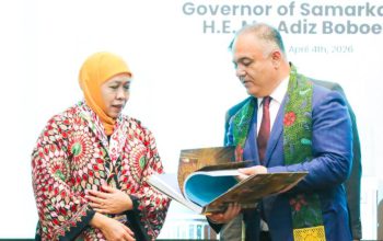 Gubernur Khofifah Buka Peluang Direct Flight Jatim – Uzbekistan, Wisata Religi Kian Terbuka