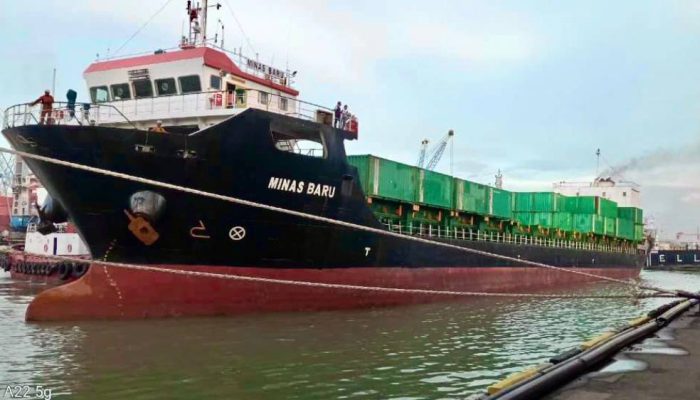 EAZI Diuji Coba di Tanjung Perak, Antrean Kapal Berkurang Signifikan