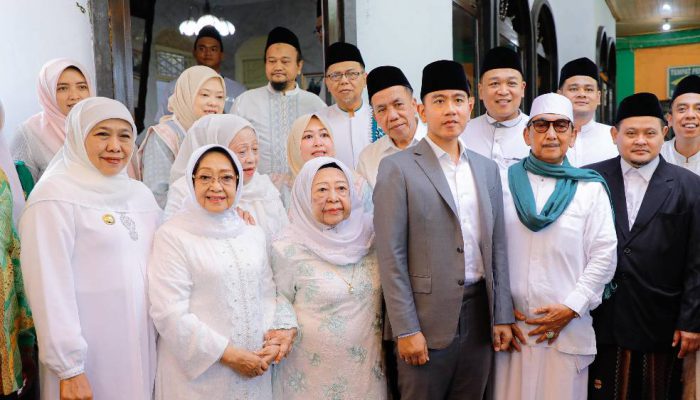 Hadiri Haul KH Abdul Wahab Chasbullah, Gubernur Khofifah Tegaskan Pentingnya Penguatan Pesantren