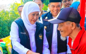 Pasar Murah di Kawasan Wisata Kuliner Gladak Serang, Khofifah Pastikan Pemerintah Hadir Kendalikan Inflasi