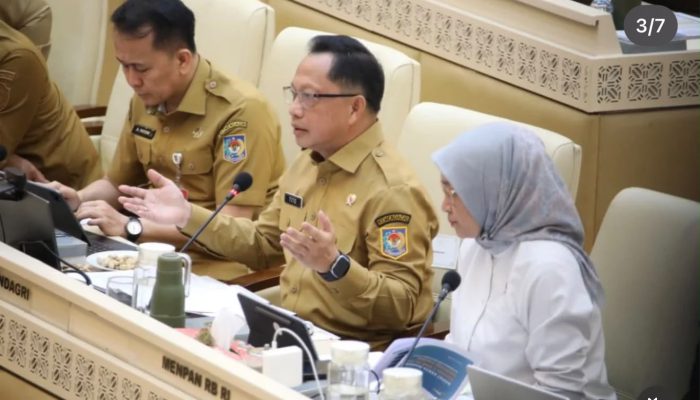 Mendagri Tito Dorong Daerah Hemat Belanja Nonprioritas dan Perkuat PAD untuk Jaga Kesejahteraan Pegawai