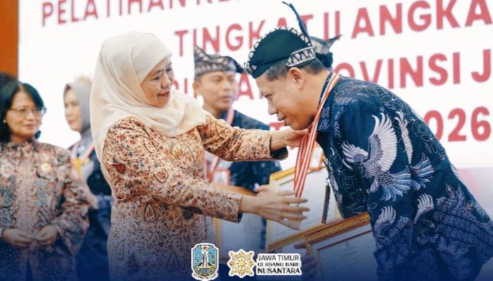 Tutup PKN II di BPSDM Jatim, Gubernur Khofifah Dorong Pemimpin Perubahan Wujudkan Layanan Publik Prima
