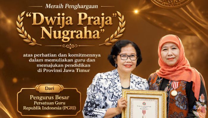 Komitmen Majukan Pendidikan, Gubernur Khofifah Dianugerahi Dwija Praja Nugraha