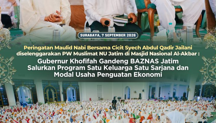 Khofifah Serahkan Ratusan Juta Bantuan Usaha untuk Mustahik dalam Peringatan Maulid Nabi